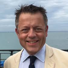 Justin Doherty's Instagram, Twitter & Facebook