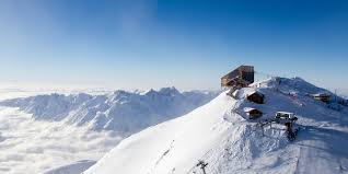 It is internationally known as 1. Le Domaine Skiable Office De Tourisme D Oz En Oisans
