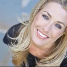 Brooke Barlow's Instagram, Twitter & Facebook