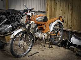 Reader Restoration A Sweet 1965 Honda S90 Before And After Honda S90 Honda Vintage Honda Motorcycles