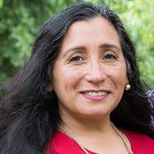 Sandra Cuellar's Instagram, Twitter & Facebook