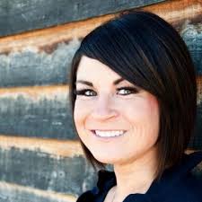 Kelsie Lewis Wells (@KLew121)