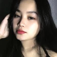 ✨ Encourage someone special with a keepsake mug and pampering minis —  beautifully wrapped and ready to bless! 🎀