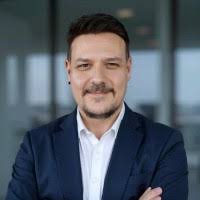 40+ Profile mit dem Suchbegriff „Rob Baumann“