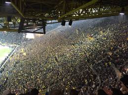 Kgaa, ballspielverein borussia 09 e.v. Bvb Borussia Dortmund Gelbe Wand Sudtribune Westfalenstadion Signal Iduna Park Nur Der Bvb Airplane View Scenes Stadium