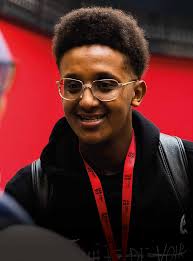 S T UDEN T LIFE AT UA92