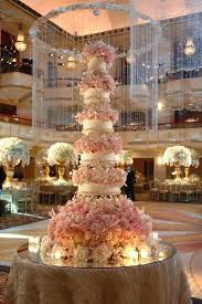Most Expensive Wedding Cakes Top 10 10 Michael Douglas Catherine Zeta Jones Wedding Cake 7 00 Pretty Wedding Cakes Huge Wedding Cakes Extravagant Wedding
