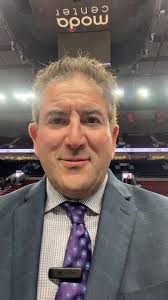 Michelle Wages (@HOOPITUP88)