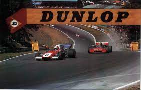 It was race 10 of 14 in both the 1975 world championship of drivers and the 1975 international cup for formula one manufacturers.it was the 30th british grand prix to be held since the race was first held in 1926 and the 17th time the race had been held at. Grand Prix Von Grossbritannien 1972 F1 Rennsieger Podium Ergebnisse