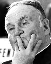 Pope sends envoy to Iraq to avert war