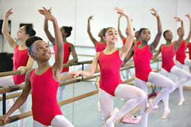Dance Classes Where La Kids Learn Ballet Jazz Hip Hop Or Ballroom Kids Dance Classes Dance Class Kids Things To Do