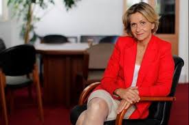 Her birthday, age, height, zodiac signs, social networks accounts and more. Pecresse La Droite Ne Peut Pas Se Contenter De Critiquer