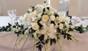 Think apples, pumpkins, gourds, artichokes, grapes, etc. Wedding Table Flowers Pure Botanics