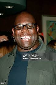 1 685 photos et images haute résolution de Dj Cox