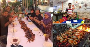 Most hotel buffets in singapore have themed buffets that happen occasionally, so you definitely want to call ahead these seafood items are typically of good quality, but they aren't that different from one another. 11 Affordable Fresh Seafood Restaurants In Kuala Lumpur Where You Can Feast On Crabs Lobsters Prawns And Other Shellfish