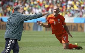 Use custom templates to tell the right story for your business. Gerardo Martino No Recuerda Si Era Penal En El Mexico Vs Holanda Mediotiempo
