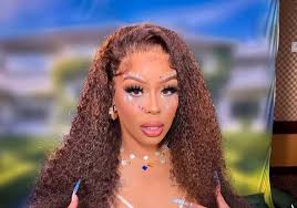 Discussion about a fight between Seki and Lex