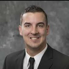 Ashley Retz (@aeretz)