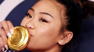 Why Gymnast Suni Lee's Gold Medal Win Has Twitter Talking