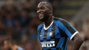 Лукаку ромелу / lukaku romelu. Inter Milan Striker Romelu Lukaku Responds To Gary Neville S Criticism Over His Weight Soccer News India Tv