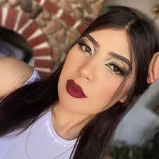 Makeup Daisy Calderón added a new...