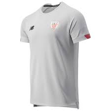 Maybe you would like to learn more about one of these? New Balance Athletic Club Bilbao On Pitch 20 21 Junior Grau Kidinn