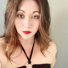 Natalie Costanza's Instagram, Twitter & Facebook