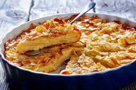 Tarte Aux Pommes Legere Invisible L Un Des Desserts Les Plus Populaires Pour Les Jeunes Et Le Recettes De Cuisine Tarte Aux Pommes Gateau Invisible Aux Pommes
