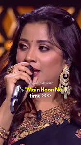 #dreamscometrue moment 😍 The king and queen of melody sing Main Hoon Na  together live ❤️❤️ dan itu utk pertama kali 🫶🫶 @shreyaghoshal_  #shreyaghoshal #sonunigam #abhimujhmeinkahin #mainhoonna #kbc ...