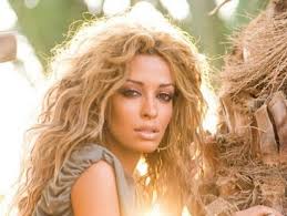 Η ελένη φουρέϊρα γεννήθηκε το 1987 στην αθήνα. Elenh Foyreira Den Htan Eykolo Na Krybw Thn Katagwgh Moy Alla Den Metaniwnw Albanians Gr H Selida Ths Albanikhs Koinothtas Sthn Ellada