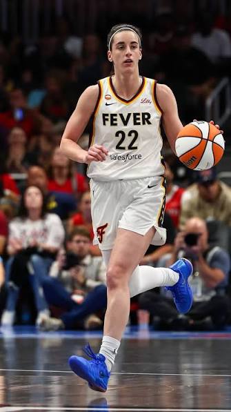 Former swimmer and activist Riley Gaines criticizes the treatment she believes Caitlin Clark is receiving in the WNBA 😳