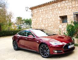 How fast does a tesla charge on 220v? Building The Network Drive Dream Pagina 9
