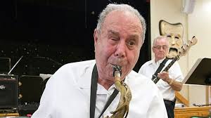 Pat DeRosa, world's oldest working pro saxophonist, played for John  Coltrane, Glenn Miller, dies at 101