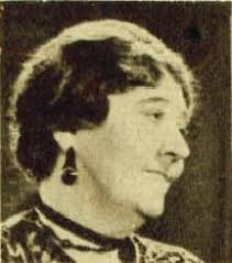 Celebrities with last name: Esmond