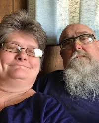 Sharing a personal loss in a suicide support community