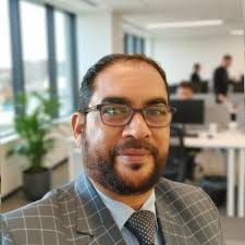 We owe a great debt to the generations of men and women who have served our  country and safeguarded our democracy in the armed forces. This Veterans  Day, I had the chance