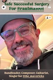 Leanne Russo's Instagram, Twitter & Facebook