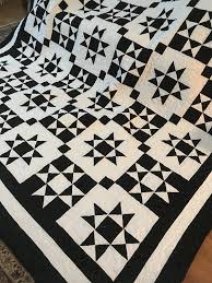 Quilt Made To Order I Am Now Booking May 2018 As A Start Date Ohio Star Black And White This Quilt Is Even More Bea Star Quilt Patterns Quilts Two Color Quilts