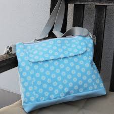 Um papier zu sparen, kannst du auch ausschließlich den boden ausdrucken, der datei liegt ein pdf nur zum ausdrucken. Auch Wenn Die Jeans Schon Sehr Kaputt Ist Kann Man Noch Was Daraus Machen Fur Den Rock Braucht Man Nur Den O Taschen Nahen Taschen Tasche Nahen Schnittmuster