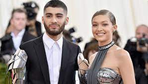 Cue the crying face emojis: Gigi Hadid Zayn Malik Erstes Babyfoto Es Ist Ein Madchen Bunte De