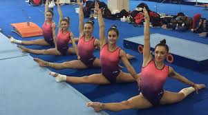 Juniorul gabriel burtănete, medalie de aur la sărituri în cadrul campionatului european de gimnastică. Echipa De GimnasticÄƒ FemininÄƒ A Romaniei S A Calificat In Toate Cele Patru Finale Pe Aparate La Campionatul European De La Mersin Turcia Stiri Din Judetul Hunedoara