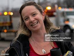 Christine Parker's Instagram, Twitter & Facebook