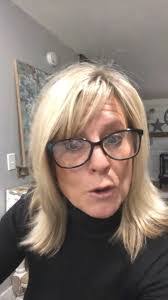 Pamela Mass's Instagram, Twitter & Facebook