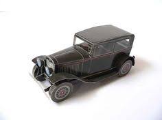 Bastelbogen papiermodelle gratis / kostenlose papiermodelle: 1932 Ford V 8 Paper Model Car Paper Models Paper Car