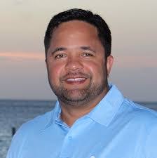 Tim Brooks's Instagram, Twitter & Facebook