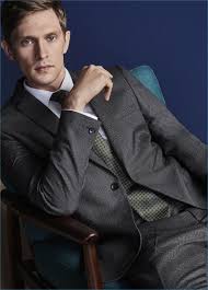 Click here to change your country and language. Mathias Lauridsen Next Uk Men S Suits Fall 2017 The Fashionisto