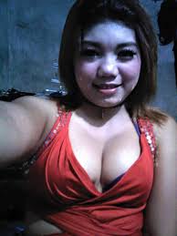 It has a global traffic rank of #5,364,400 in the world. Video Bokep On Twitter
