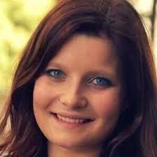 Deze babysitters en oppasers aan huis in 0482 Alblasserdam in 0482  Alblasserdam zijn beschikbaar.