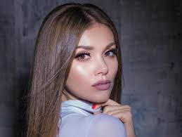 Rebecca rohlsson it is our grand pleasure to introduce you to rebecca rohlsson; 25 Hottest Nhl Wives And Girlfriends Brain Berries Funny Foto