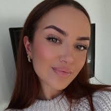 Aimee Shipp's Instagram, Twitter & Facebook